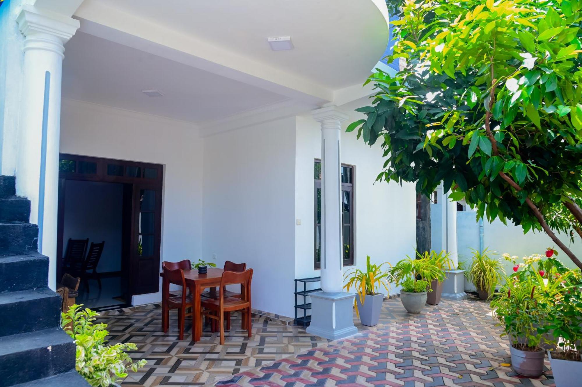 Mario Family Villa And Restaurant Negombo Kültér fotó